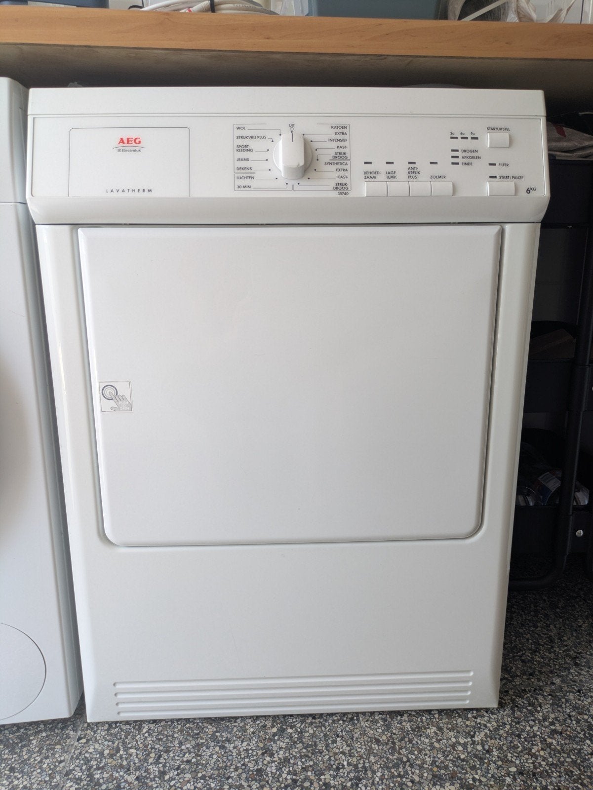 AEG droger Lavatherm T35740, Ophalen, Luchtafvoer, 4 tot 6 kg, Voorlader