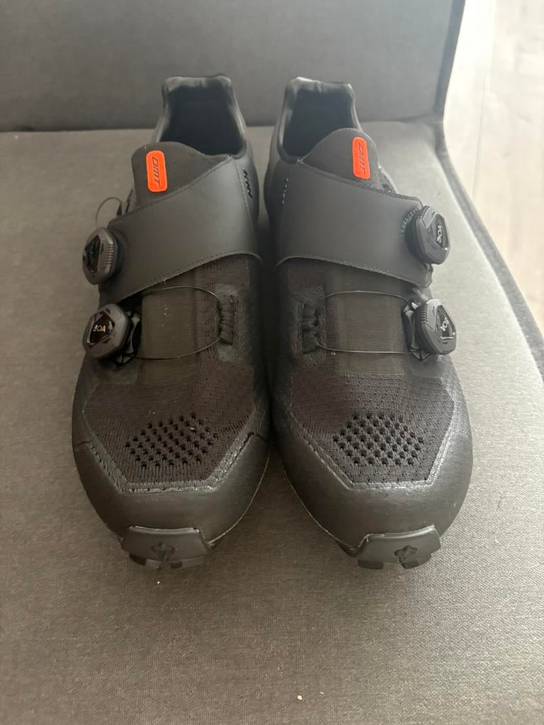 DMT schoenen, Ophalen of Verzenden, Zo goed als nieuw, Overige maten, Schoenen