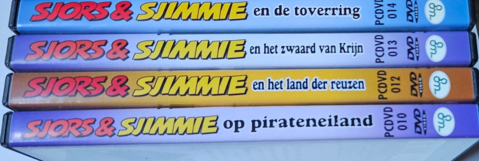 Sjors & Sjimmie DVD collectie, 4 films, oa Pirateneiland, Cd's en Dvd's, Verzamelbox, Alle leeftijden, Zo goed als nieuw, Familie