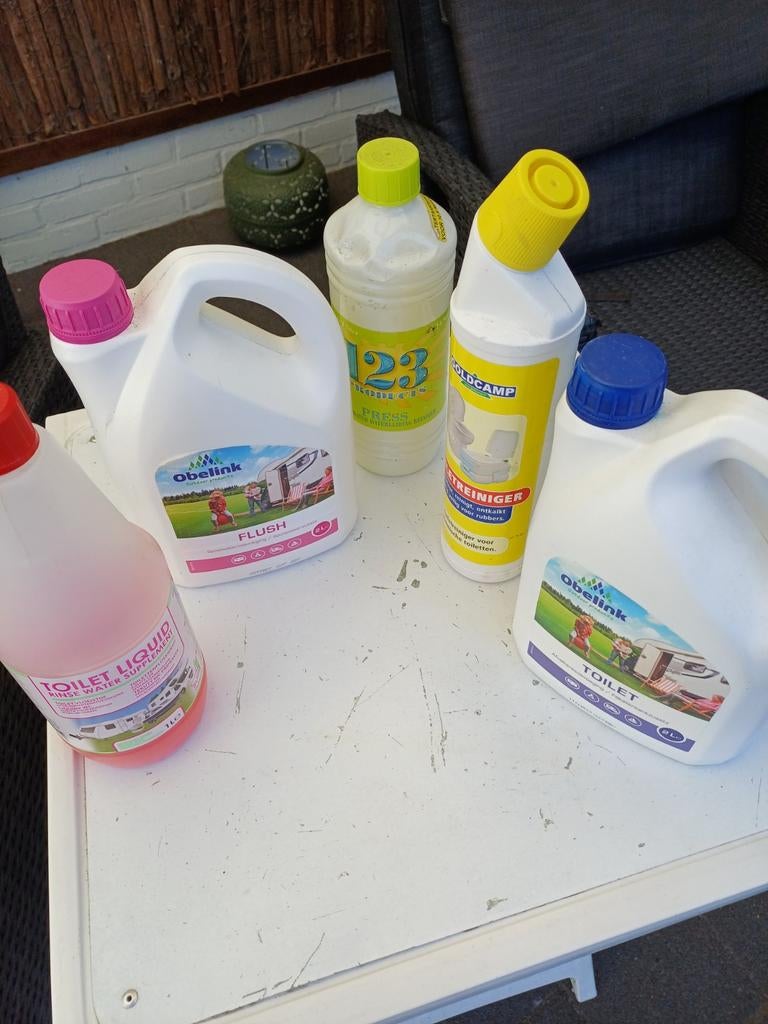 Toilet vloeistoffen, Caravans en Kamperen, Ophalen of Verzenden