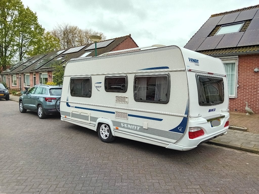 Caravan Fendt Bianco 445 TFB uit 2012, Caravans en Kamperen, Caravans, Rondzit, Particulier, Schokbreker, Tot en met 4