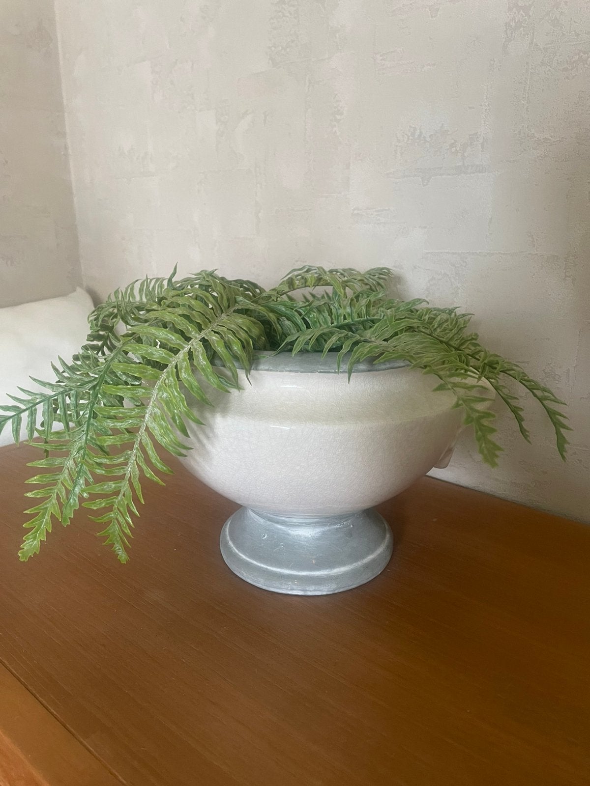 Feanse ( bloem) pot, Ophalen of Verzenden, Zo goed als nieuw, Rond, Porselein of Keramiek