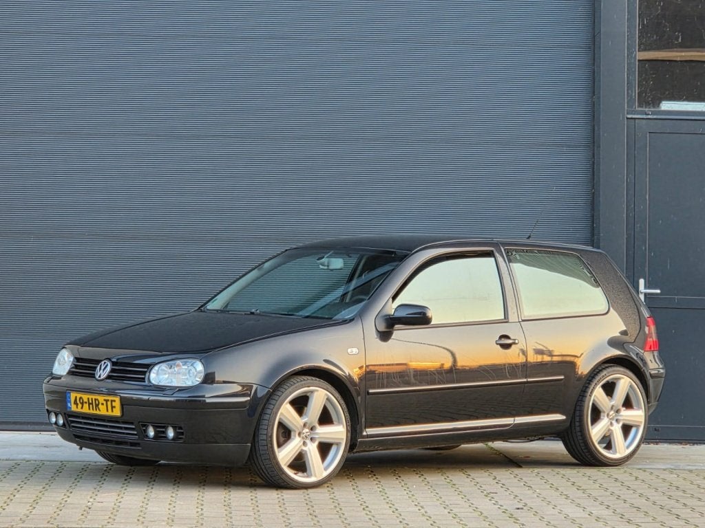 Volkswagen Golf UNIEK 2.3 V5 GTI NAP Bomvol optie's, Voorwielaandrijving, Gebruikt, Zwart, Bedrijf