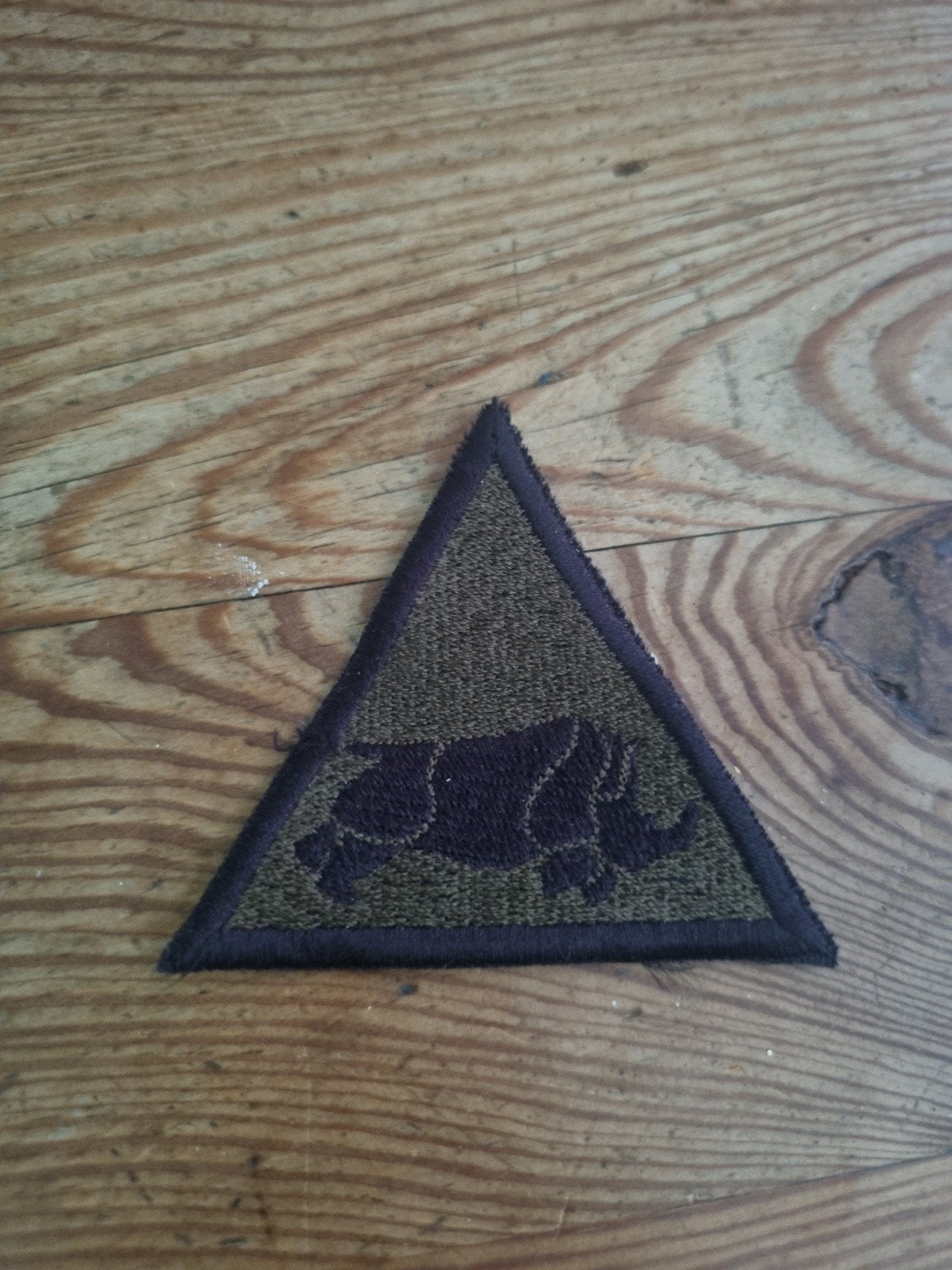 Mouwembleem HQ MND South west SFOR, Verzamelen, Ophalen of Verzenden, Landmacht, Nederland, Embleem of Badge