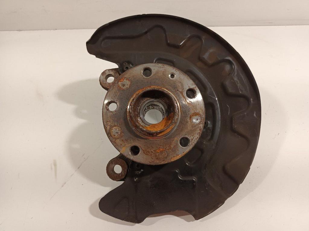 Wielnaaf links voor Seat Leon, Onderdelen@venauto.nl, Van der Ven Autorecycling B.V., Gebruikt, Ettenseweg 76, 4706 PB Roosendaal, The Netherlands