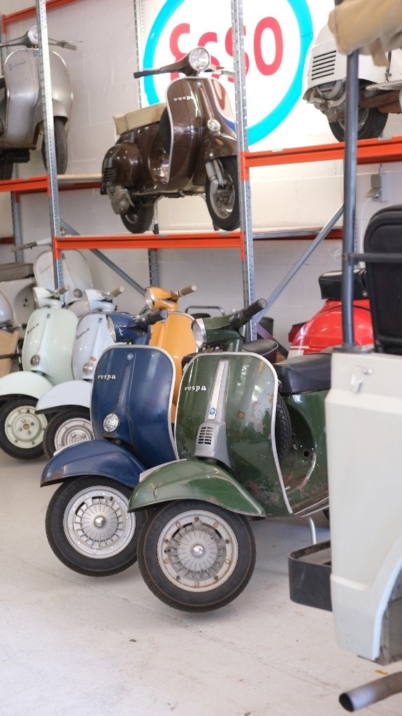 Vespa verkopen? V50 50N 50L 50R of Special, Maximaal 45 km/u, 49 cc, 3 versnellingen, Ophalen