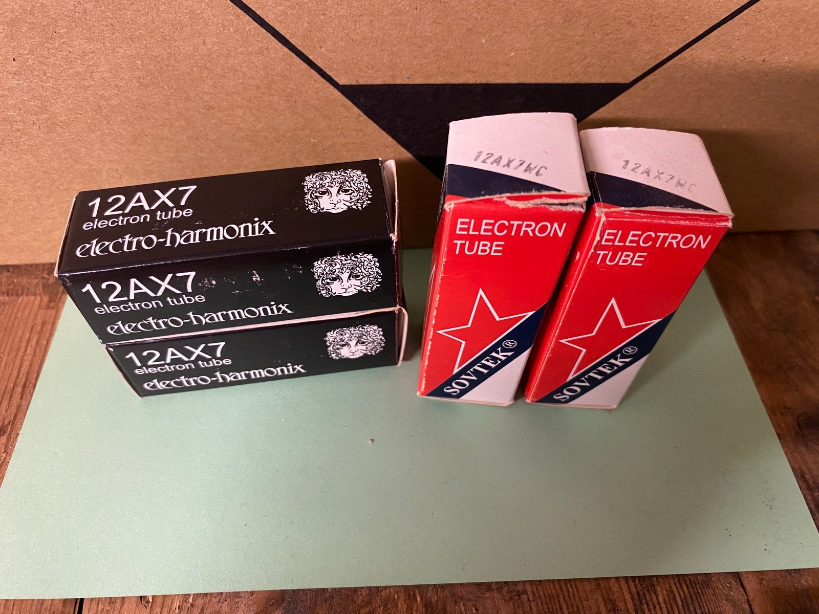 12AX7 ECC83  sovtek electro harmonix gloednieuw, Ophalen of Verzenden, Zo goed als nieuw