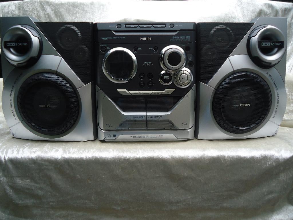Philips FWM 37/22 stereo MAX Sound  Dynamic Bass Boost., Ophalen of Verzenden, Gebruikt, Tuner of Radio, Philips