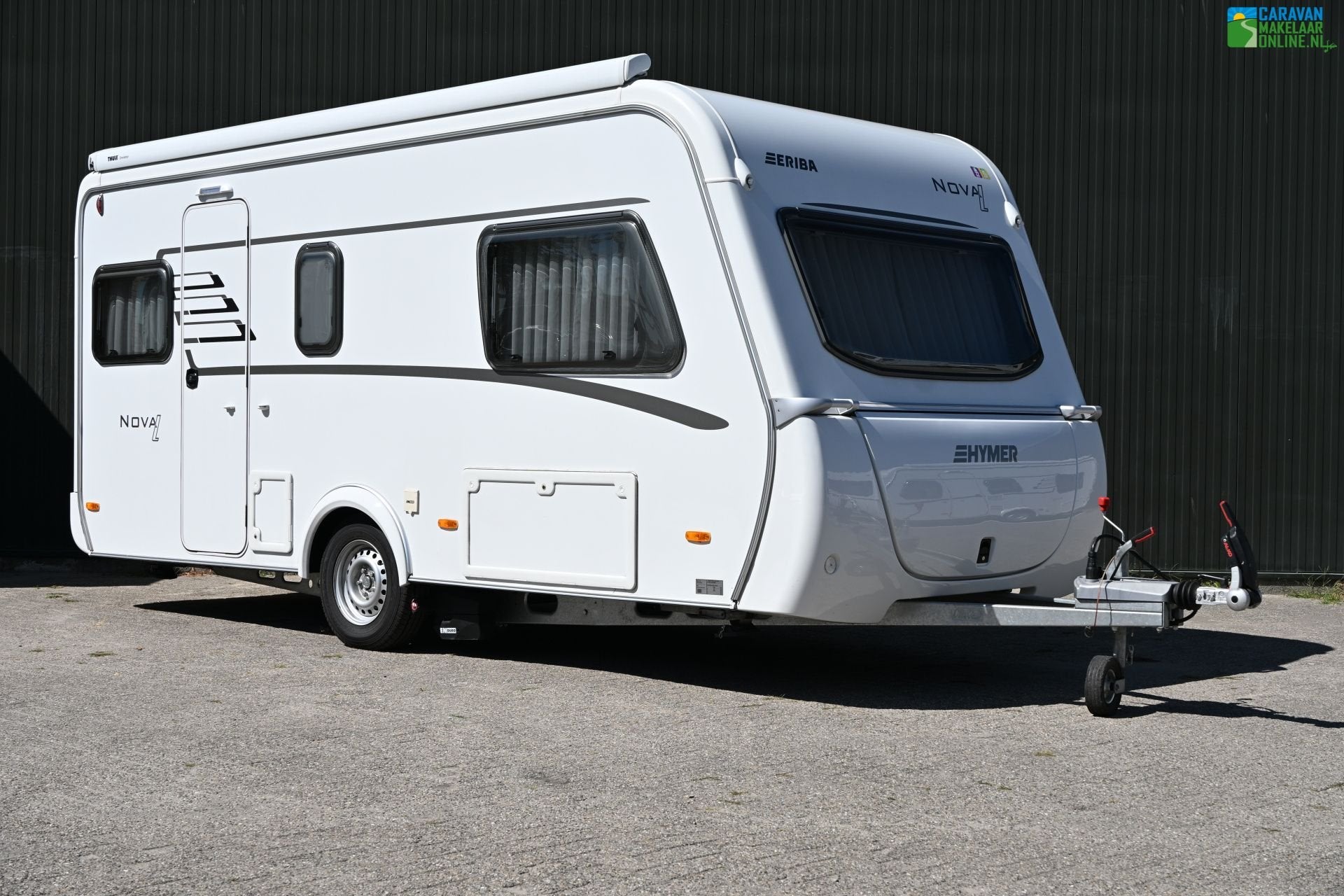 Eriba Nova Light 470 Mover|Cass. Luifel|enkele bedden|, Caravans en Kamperen, Rondzit, Bedrijf, Tot en met 3, Kachel