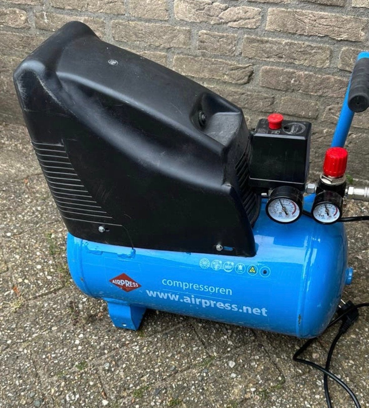 Airpress HLO 215-25 Compressor - Zo goed als nieuw, 6 tot 10 bar, Ophalen of Verzenden, Zo goed als nieuw, 25 tot 100 liter