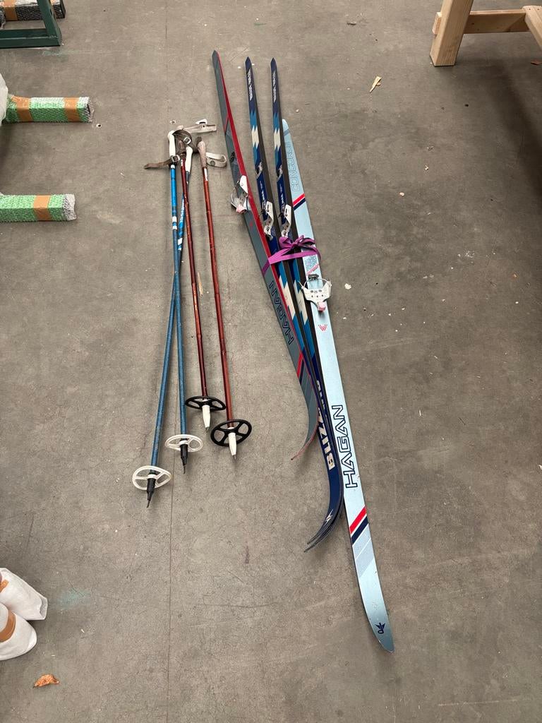 2 sets langlaufski's met stokken, Sport en Fitness, Skiën en Langlaufen, Overige merken, Ophalen of Verzenden, Ski's, Gebruikt