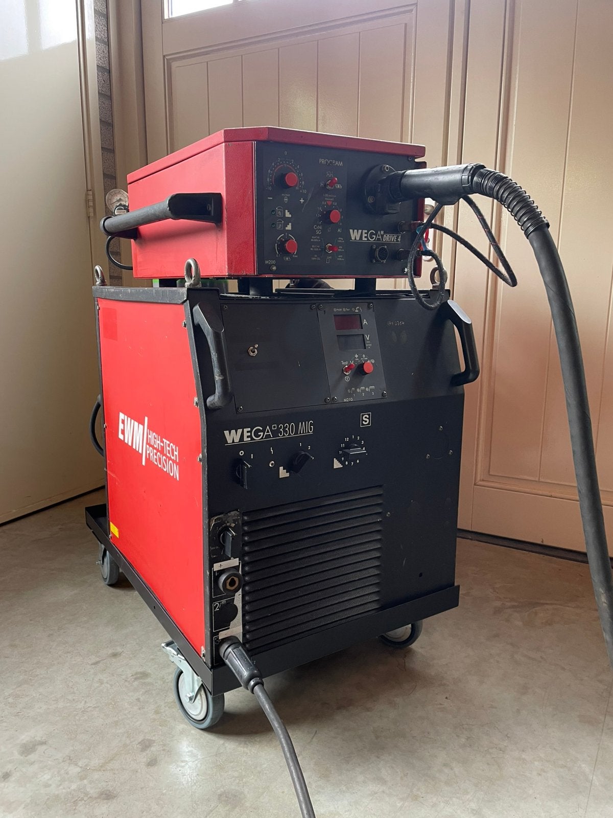 EWM MIG MAG watergekoeld lasapparaat 330A, Ophalen, Gebruikt, 250 ampère of meer, Co2