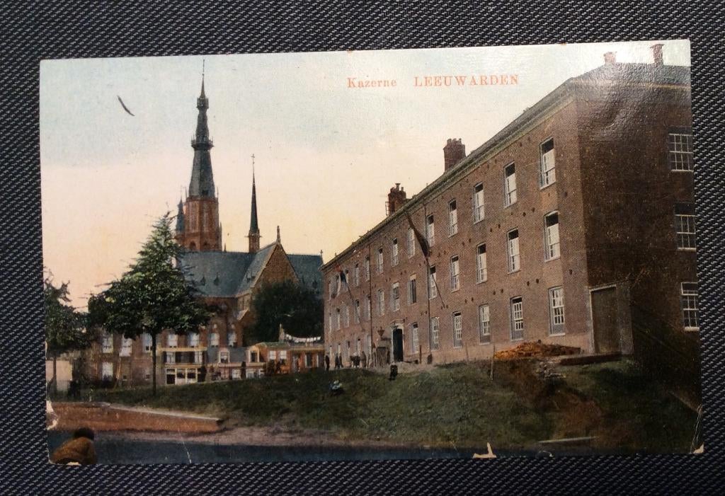 Leeuwarden, Kazerne, Ophalen of Verzenden, 1940 tot 1960, Gelopen, Friesland