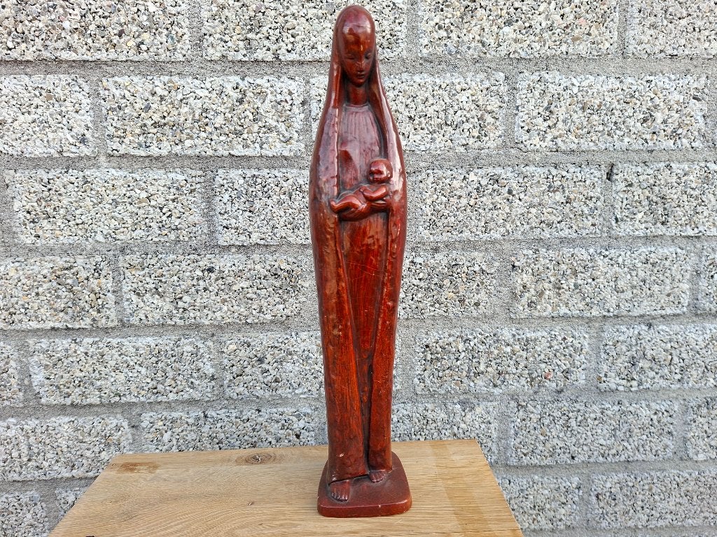 antiek bruin rood maria beeld met baby christus uit 1955, Ophalen of Verzenden