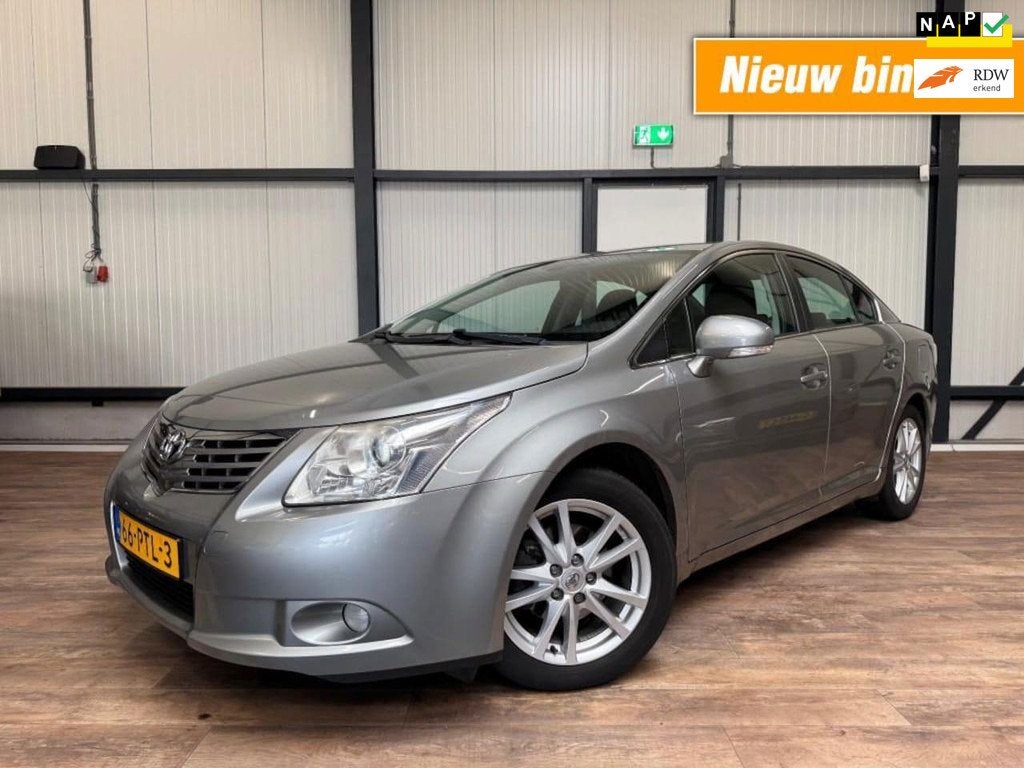 Toyota Avensis 1.8 VVTi Business / CLIMA / NAVI / CRUISE / N, Auto's, Toyota, Voorwielaandrijving, Euro 5, 15 km/l, Bedrijf