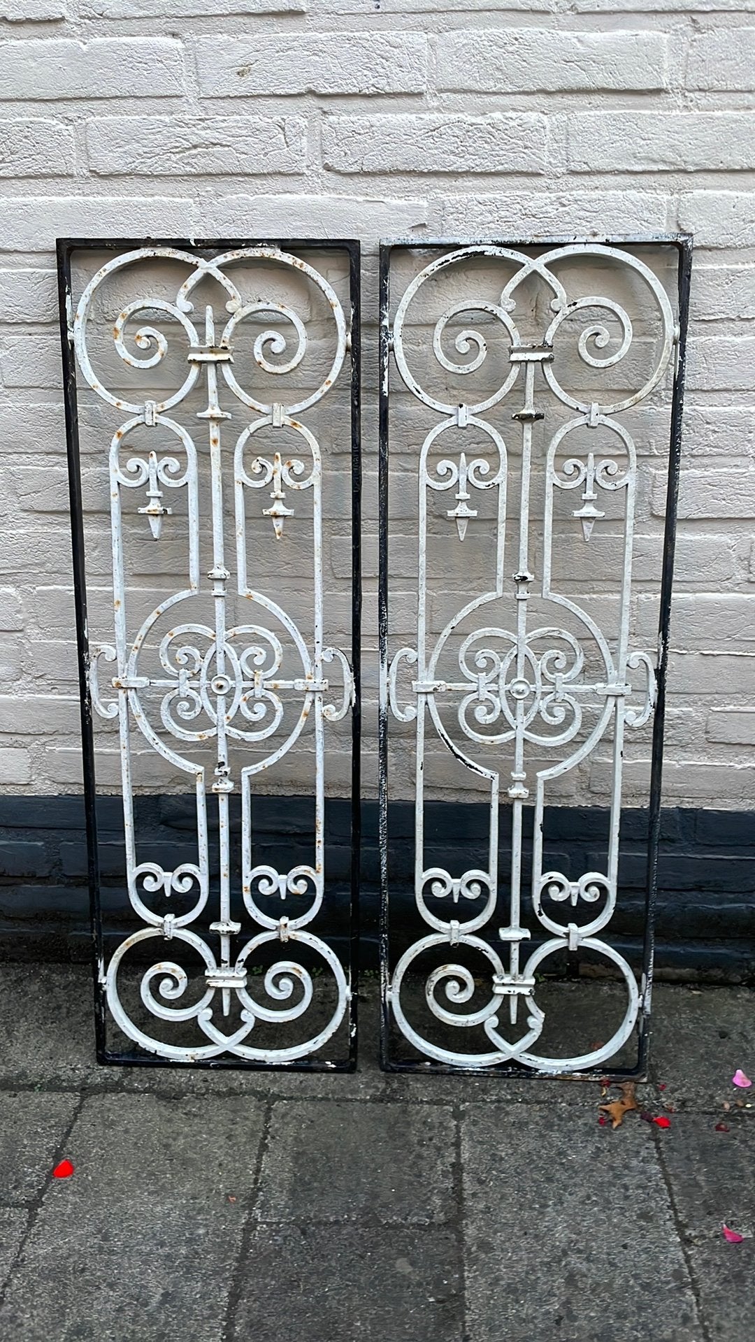Antieke sierlijke gietijzeren raamroosters / decoratie sier, Ophalen of Verzenden