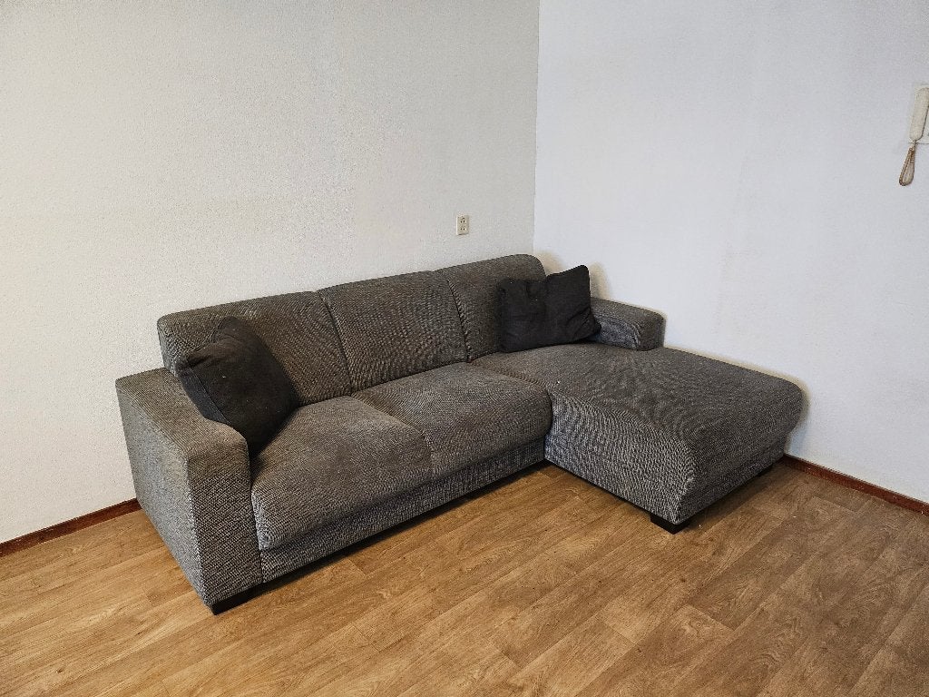 Studenten inboedel/starterspakketje, Ophalen