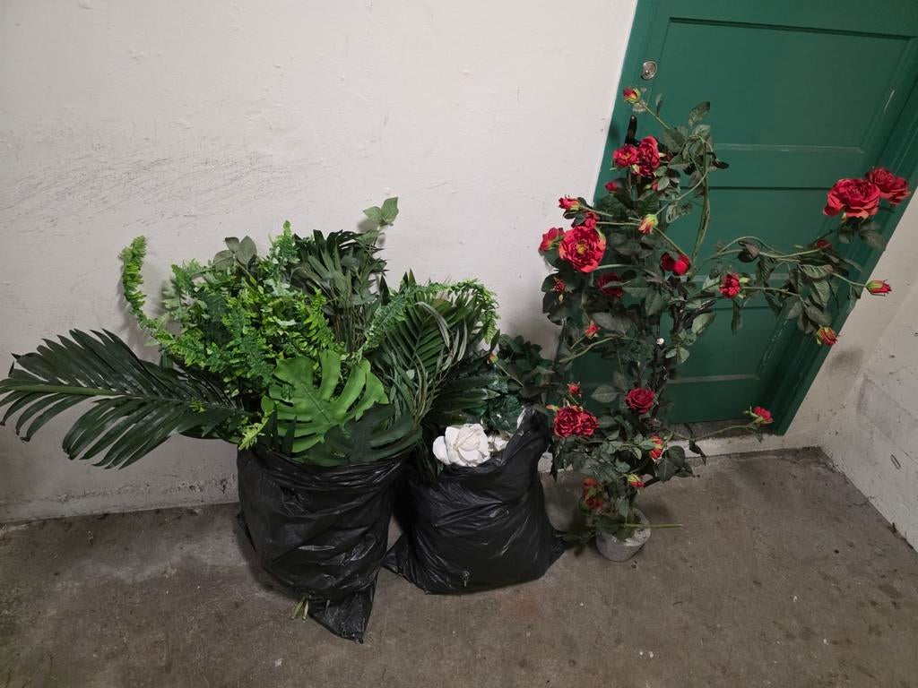 Kunstplanten en -bloemen voor tuin of balkon, Huis en Inrichting, Ophalen of Verzenden, Gebruikt, Buiten
