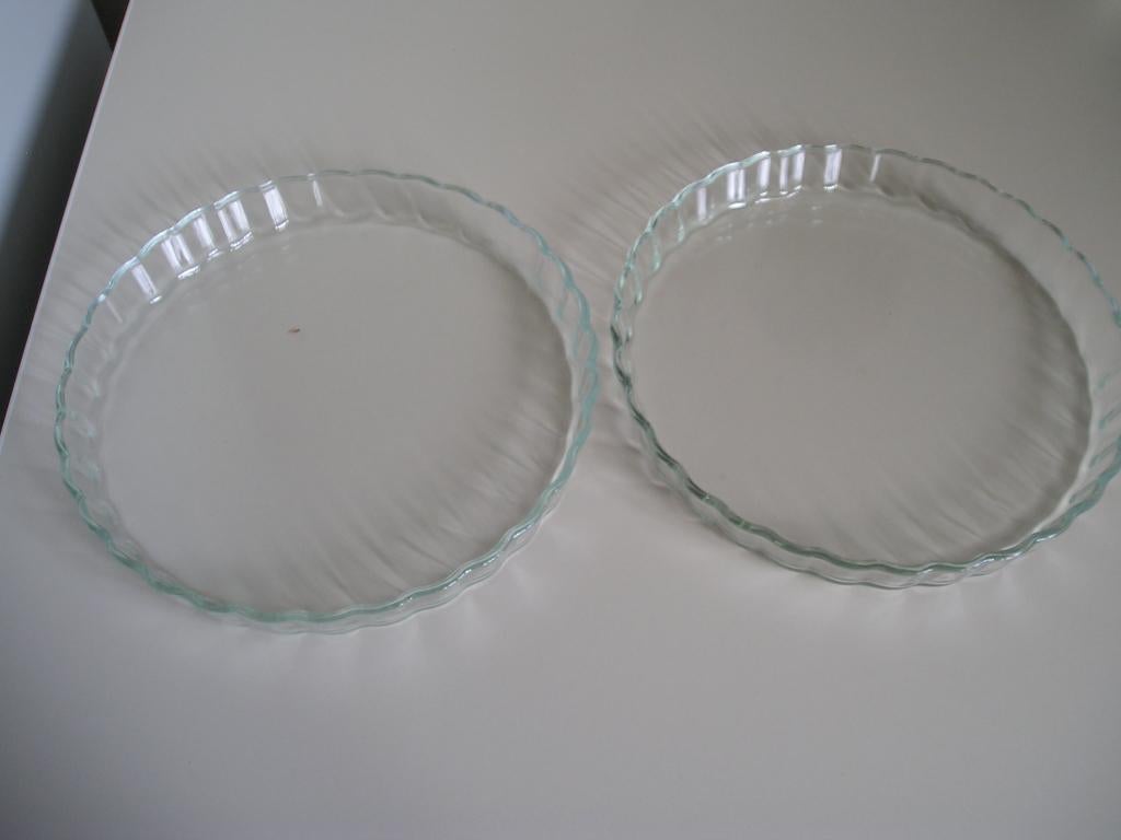 2 glazen vlaai cq quiche vormen, Nieuw, Ophalen of Verzenden, Overige stijlen, Glas