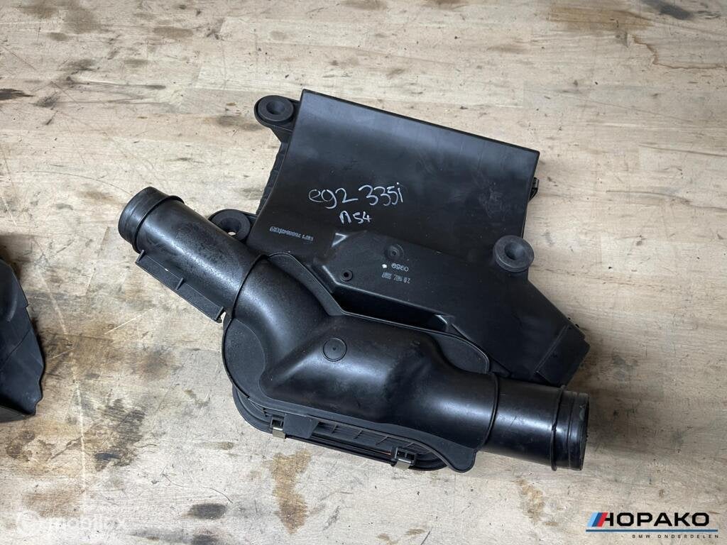Luchtfilterbak BMW 3 serie E9x 335i N54 | 13717556547, Auto-onderdelen, Motor en Toebehoren, Gebruikt, Einsteinlaan 5 rijswijk