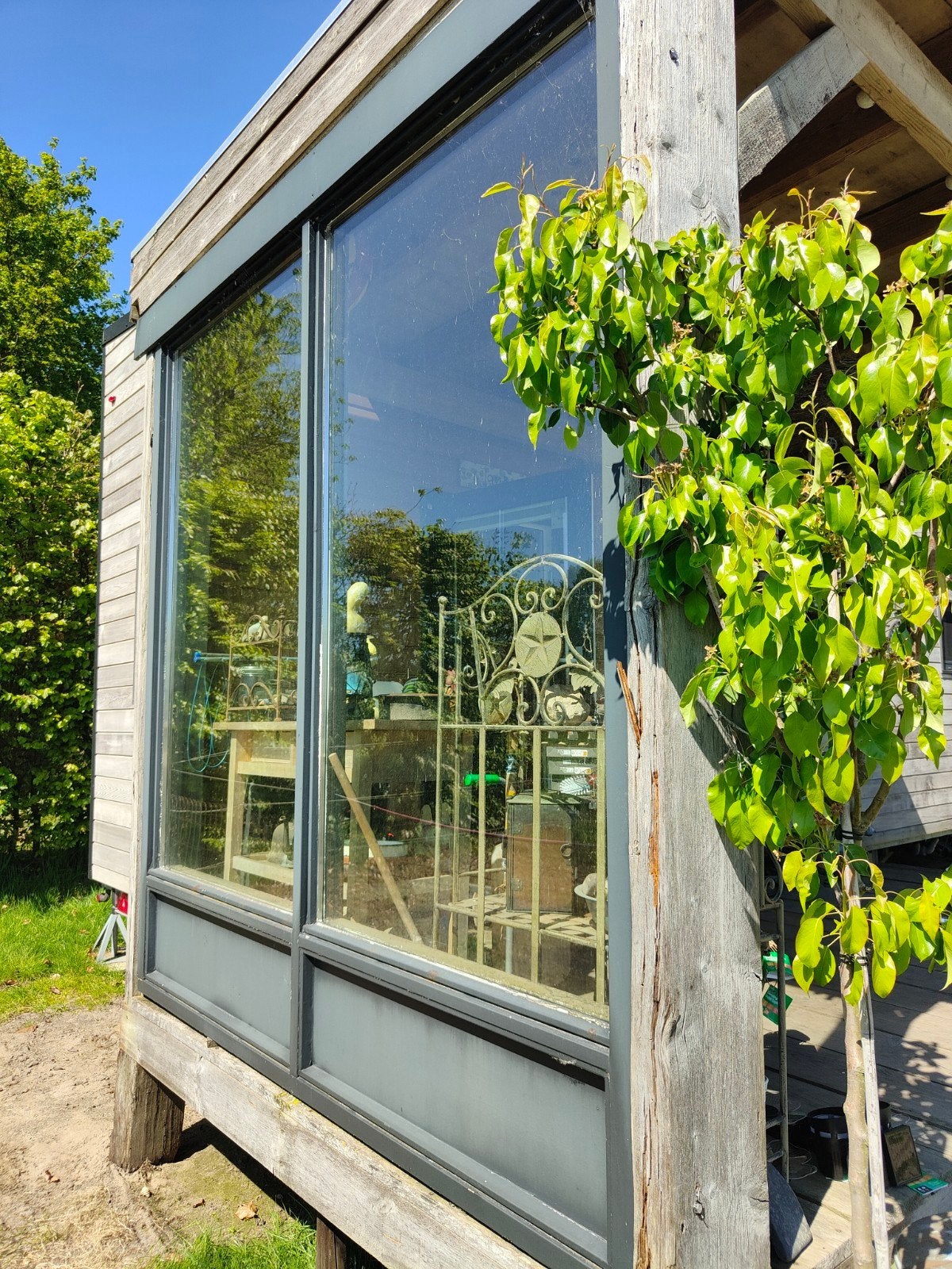 Hardhouten raamkozijn, Doe-het-zelf en Verbouw, Raamkozijn, Zo goed als nieuw, Hout, Ophalen