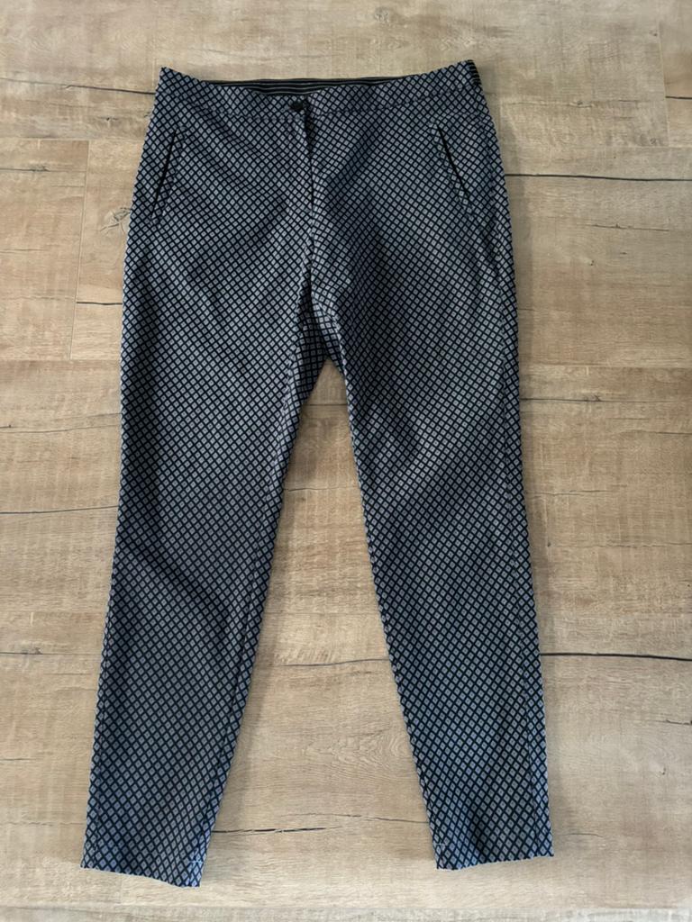 Broek XXL, Zwart, Maat 42/44 (L), Ophalen of Verzenden, Zo goed als nieuw