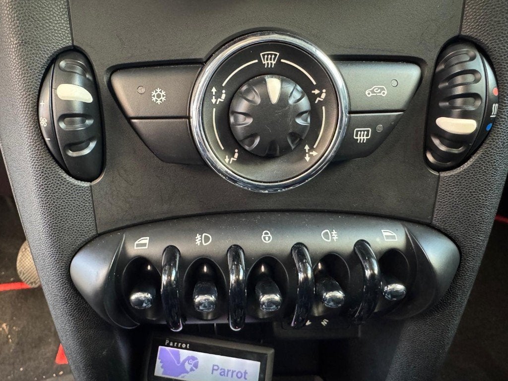 Foto 12 van MINI ONE 1.6BENZINE|2011|124DKM|AIRCO|CRUISE CONTROL|KOOPJE!