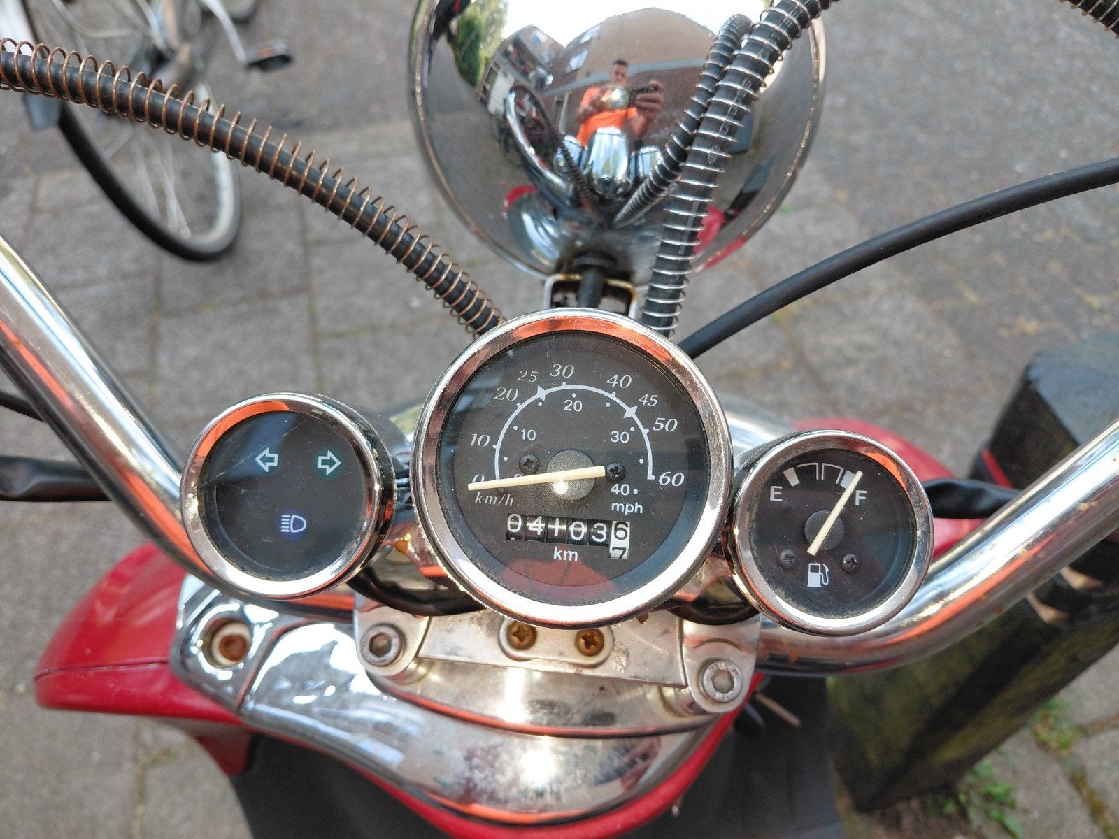Rode La Souris scooter - Goed onderhouden, Fietsen en Brommers, Brommeronderdelen | Snorfietsen, Ophalen of Verzenden, Gebruikt