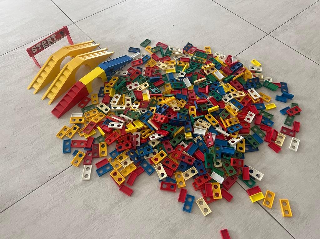 Dominostenen met accessoires - Grote set, Ophalen of Verzenden, Gebruikt, Overige merken