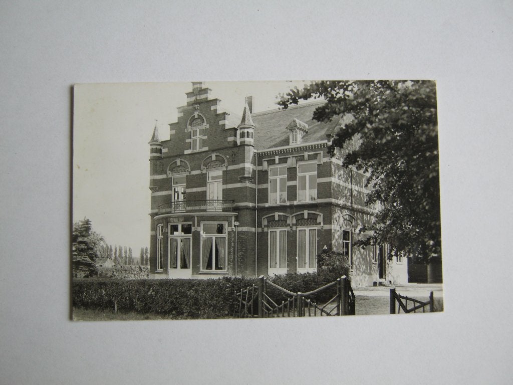 Ansichtkaarten Nederland, TC 9-83 Vught ( N.Br.)Jeugdherberg, Ophalen of Verzenden, 1960 tot 1980, Gelopen, Noord-Brabant