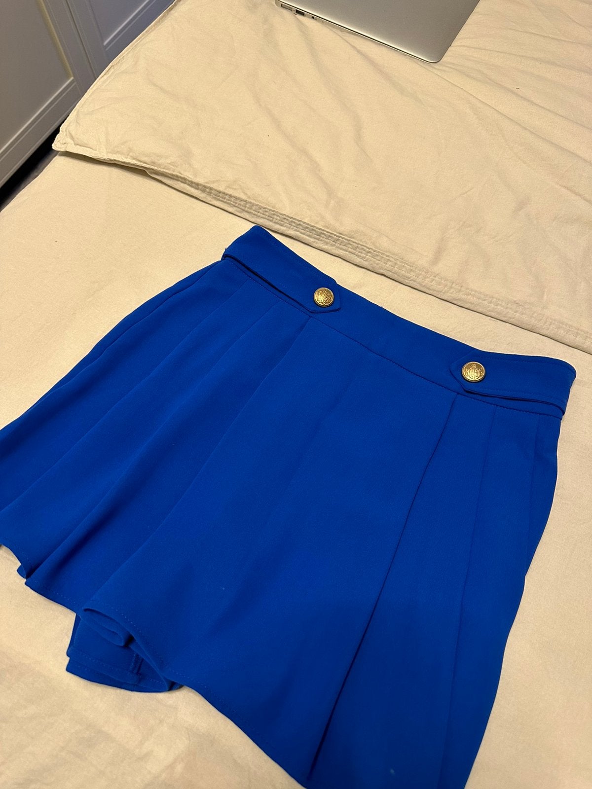 Leuke rok van de Zara in maat S. Skirt rok gouden knopen., Zwart, Nieuw, Ophalen of Verzenden, Maat 36 (S)