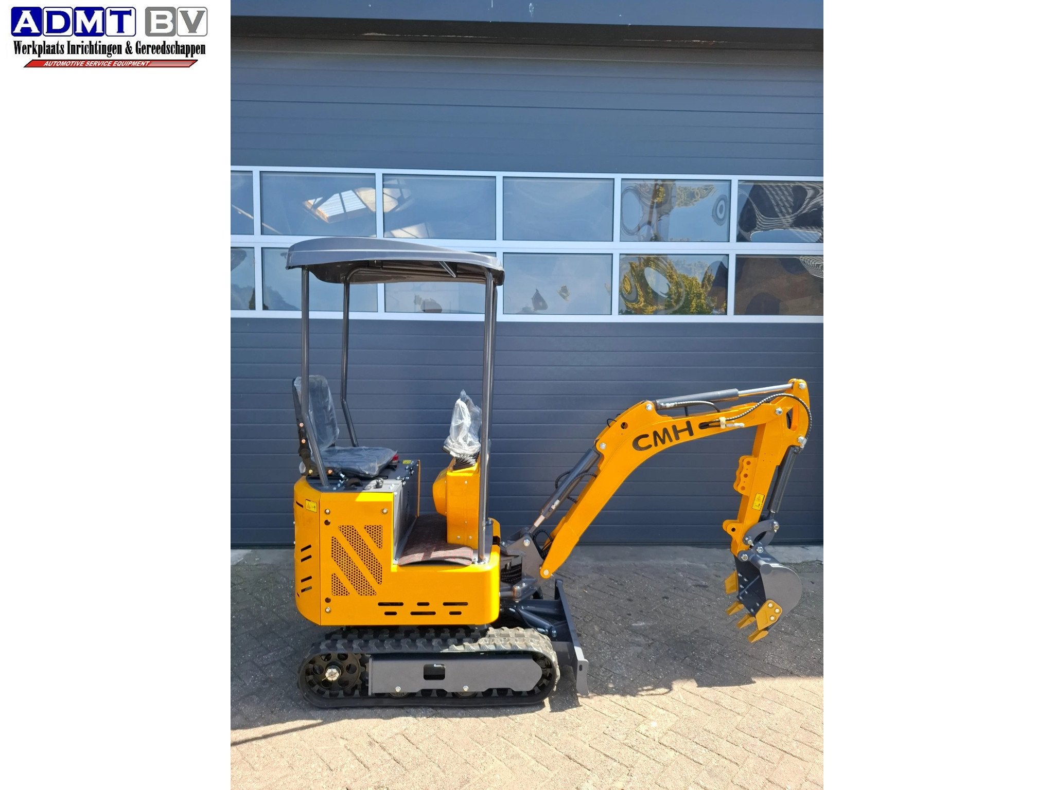 CMH LX10-B Minigraver 1tons Zwenkgiek, Graafmachine