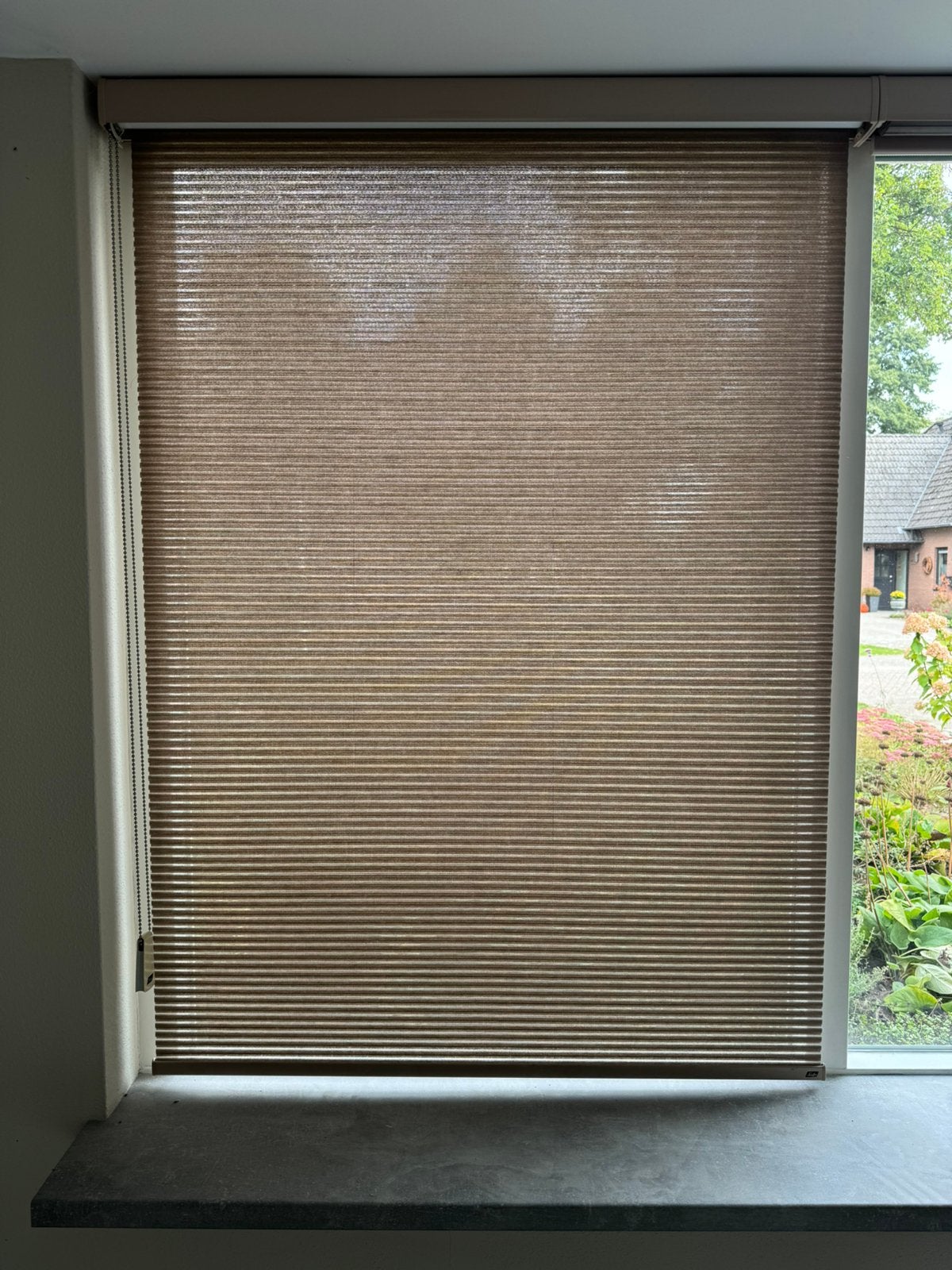 3 Luxaflex rolgordijnen, Ophalen, 108 cm, Inclusief montageonderdelen, Zo goed als nieuw