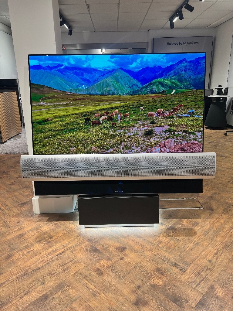 Bang & Olufsen BeoVision Eclipse MK2 55'' 2026 Zilver