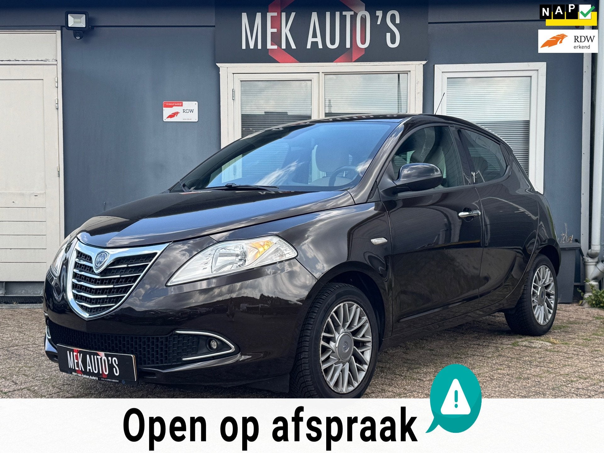 Lancia Ypsilon 0.9 TwinAir Gold|Airco|Elekramen|Nap|LMV|APK|, Voorwielaandrijving, Euro 5, Gebruikt, Bruin