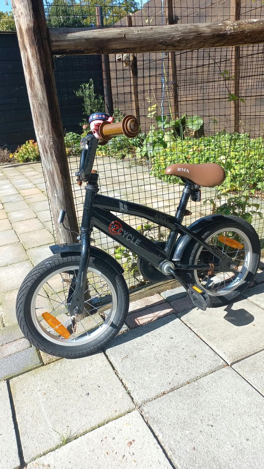 Jongensfiets 2-5 jaar - Zwart met bruin zadel, Fietsen en Brommers, Terugtraprem, Gebruikt, Minder dan 49 cm, Ophalen