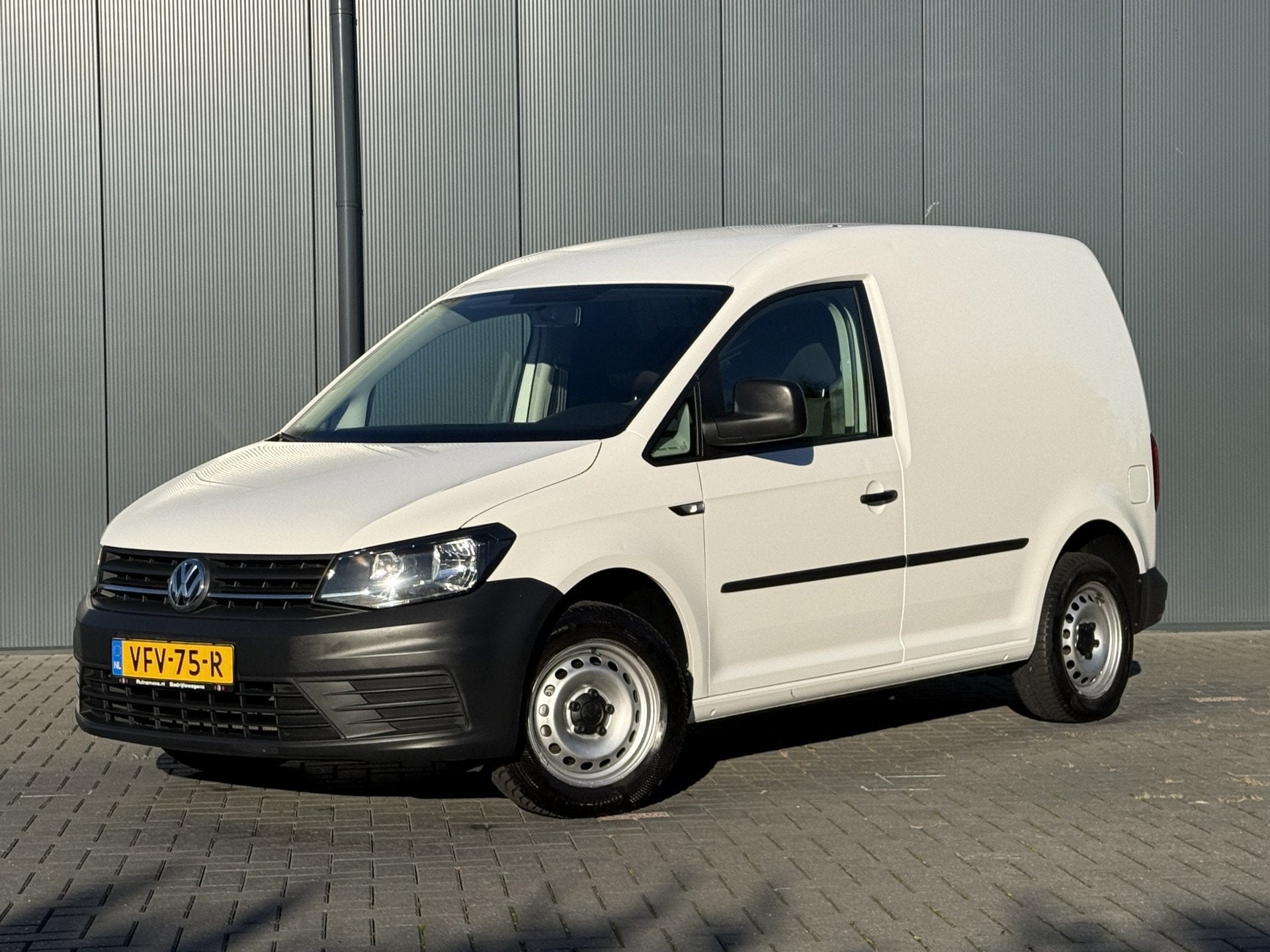 Volkswagen Caddy 2.0 TDI / L1H1 / TREKHAAK / AIRCO / CRUISE, Auto's, Voorwielaandrijving, Gebruikt, 4 cilinders, Volkswagen