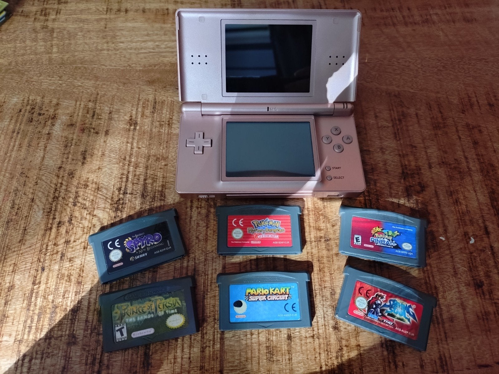 Nintendo DS lite met spellen, Ophalen of Verzenden, Zo goed als nieuw