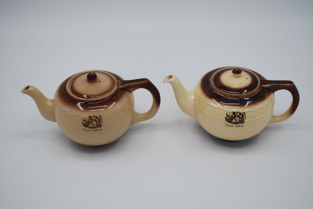 Douwe Egberts theepot vintage crème bruin, Ophalen