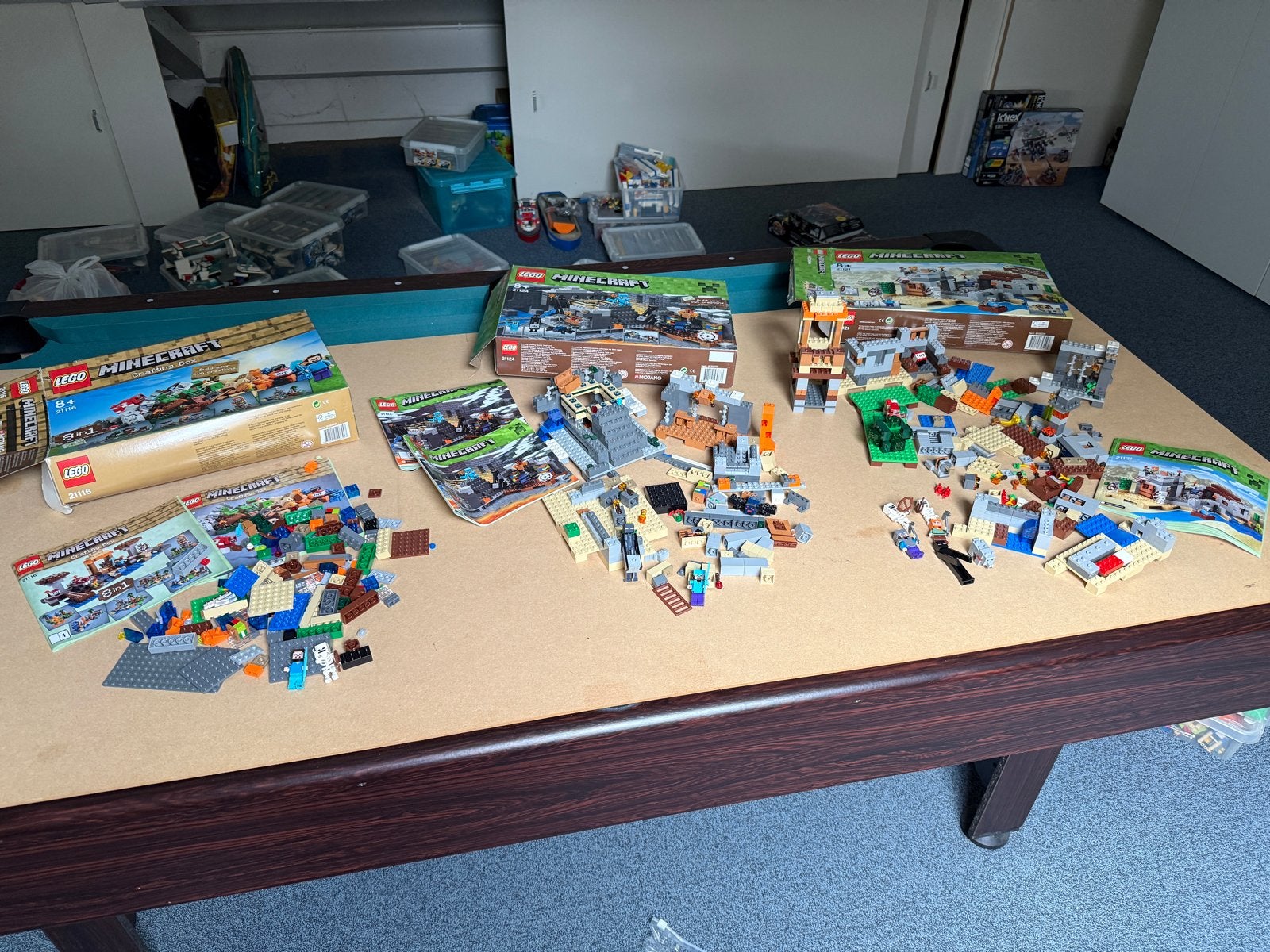 LEGO Minecraft Sets - 21116, 21124, 21121 - Zo goed als nieu, Kinderen en Baby's, Ophalen, Minecraft, Lego, Zo goed als nieuw