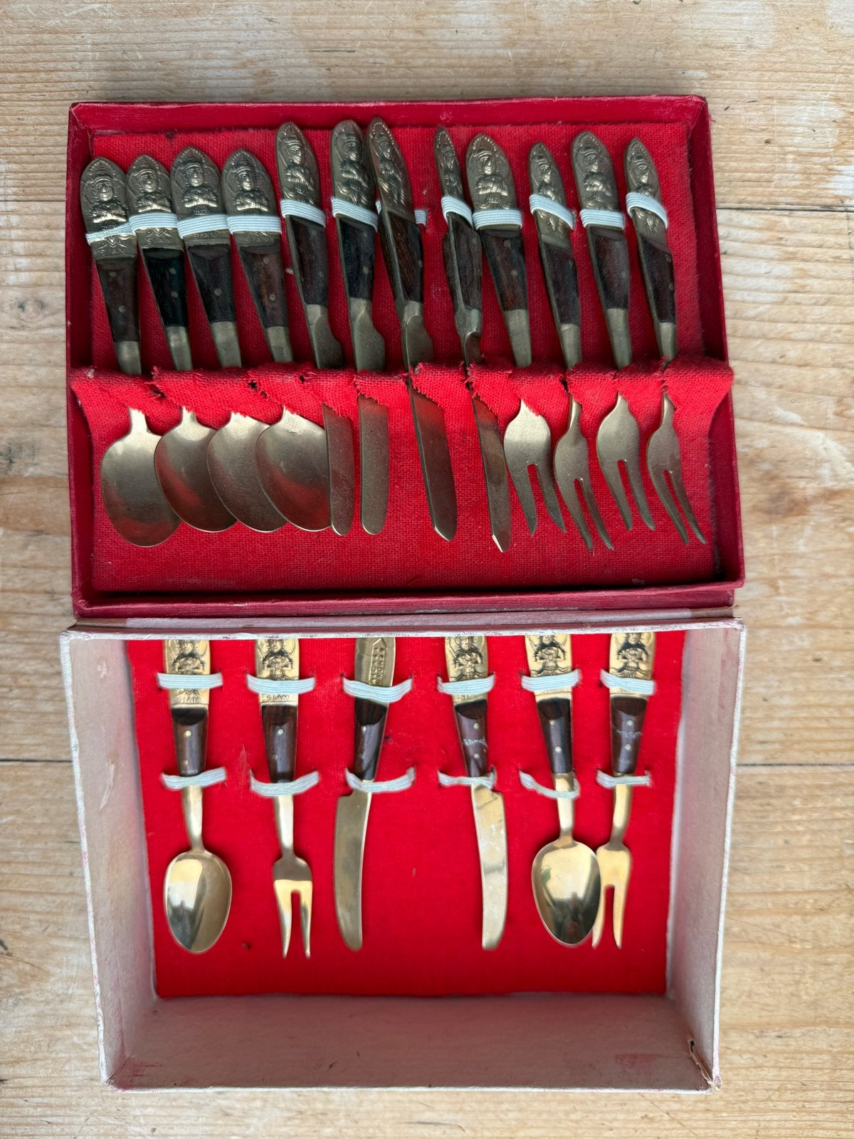 Vintage Thais bestekset met Boeddha-handvatten, Ophalen