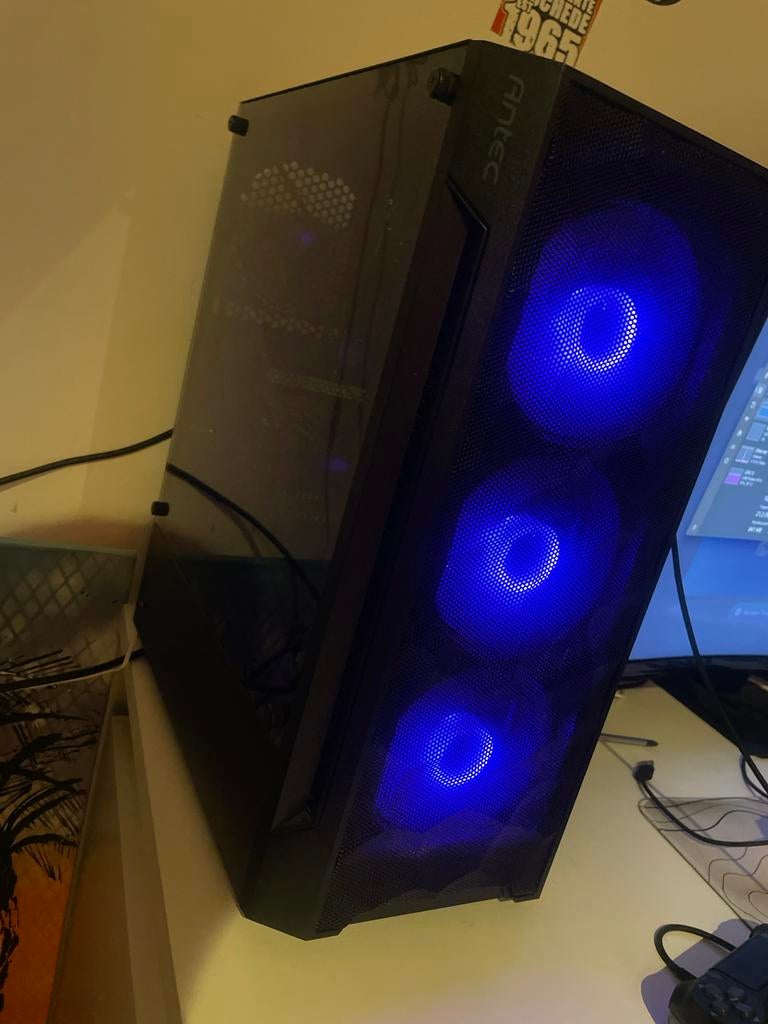 Gaming pc - Radeon RX 6000 Serie, Computers en Software, Desktop Pc's, Zo goed als nieuw, 4 Ghz of meer, SSD, 16 GB, Met videokaart