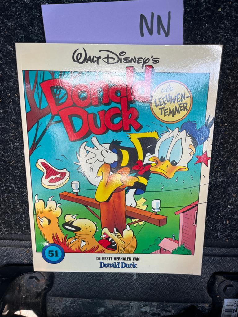 Walt Disney's Donald Duck: Als Leeuwentemmer (Nr. 51), Eén stripboek, Ophalen of Verzenden, Zo goed als nieuw