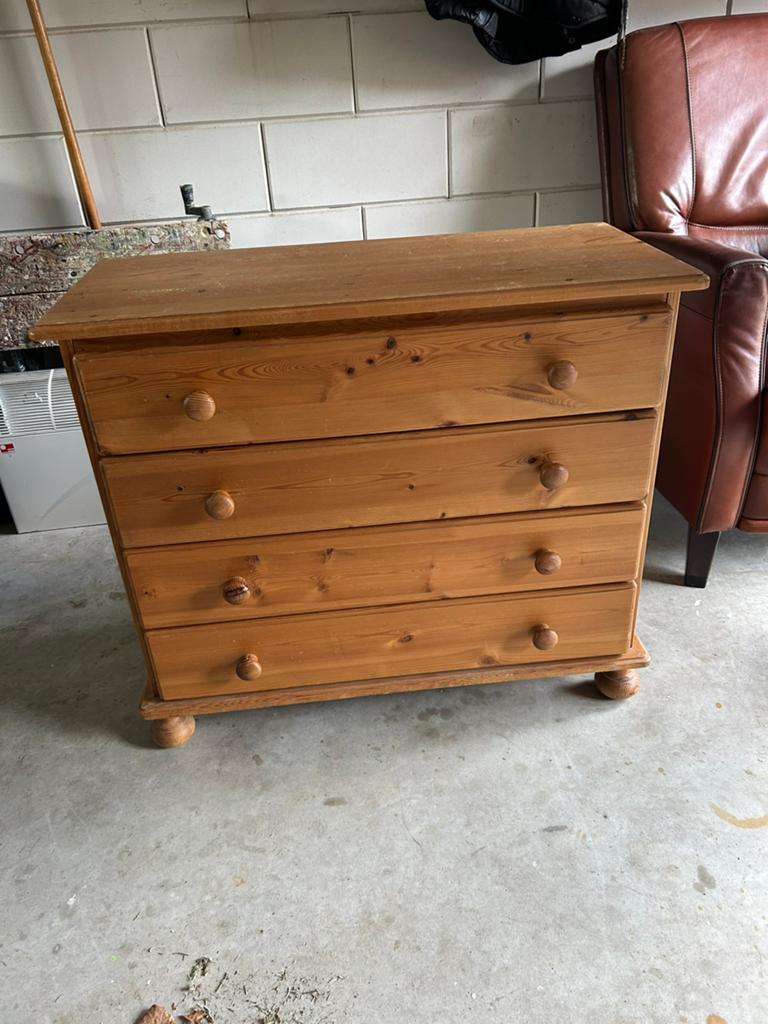 Ladenkastje, gratis af te halen in Hardenberg, Ophalen, Gebruikt, 50 tot 100 cm, 3 of 4 laden