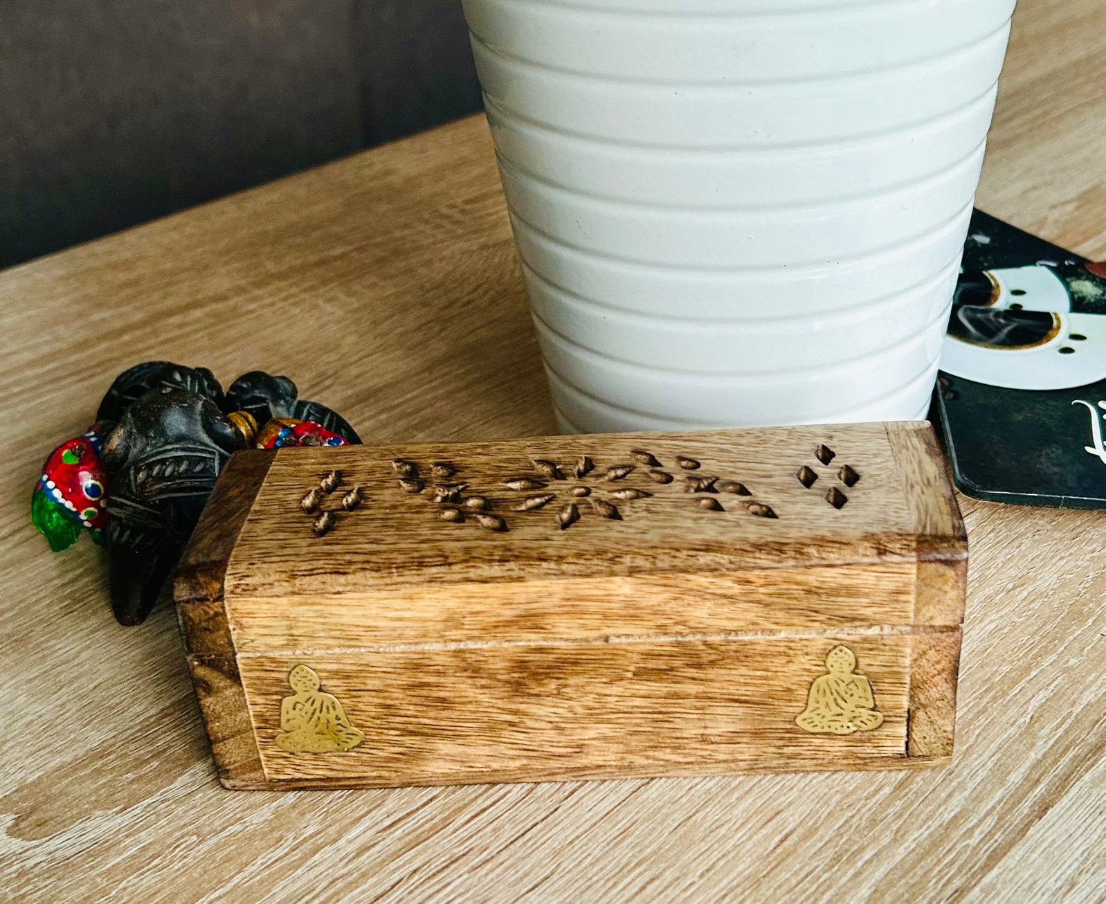 ‘Boeddha’ Wierook Bewaardoos van fijn mangohout, 15x5,5cm, Hout, Nieuw, Ophalen of Verzenden, Oosters