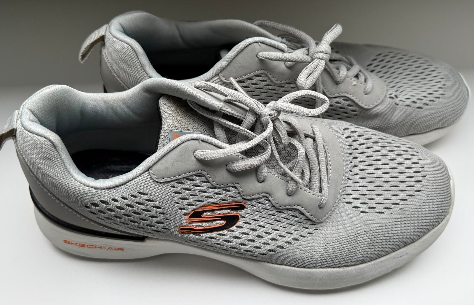 Skechers Maat 43, Kleding | Heren, Schoenen, Ophalen of Verzenden, Zo goed als nieuw, Overige kleuren