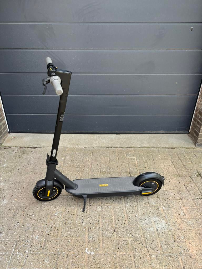 Segway ninebot kickscooter max g30, Ophalen, Gebruikt, Elektrische step (E-scooter)