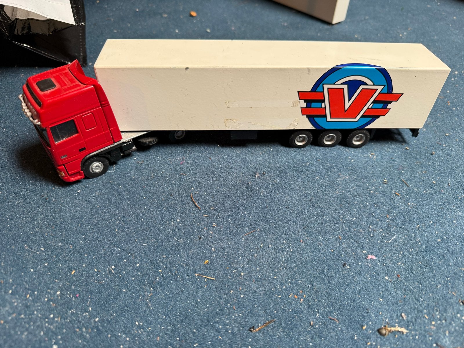 Daf 95 xf met oplegger van lion, Ophalen of Verzenden, Gebruikt, Bus of Vrachtwagen, Overige merken