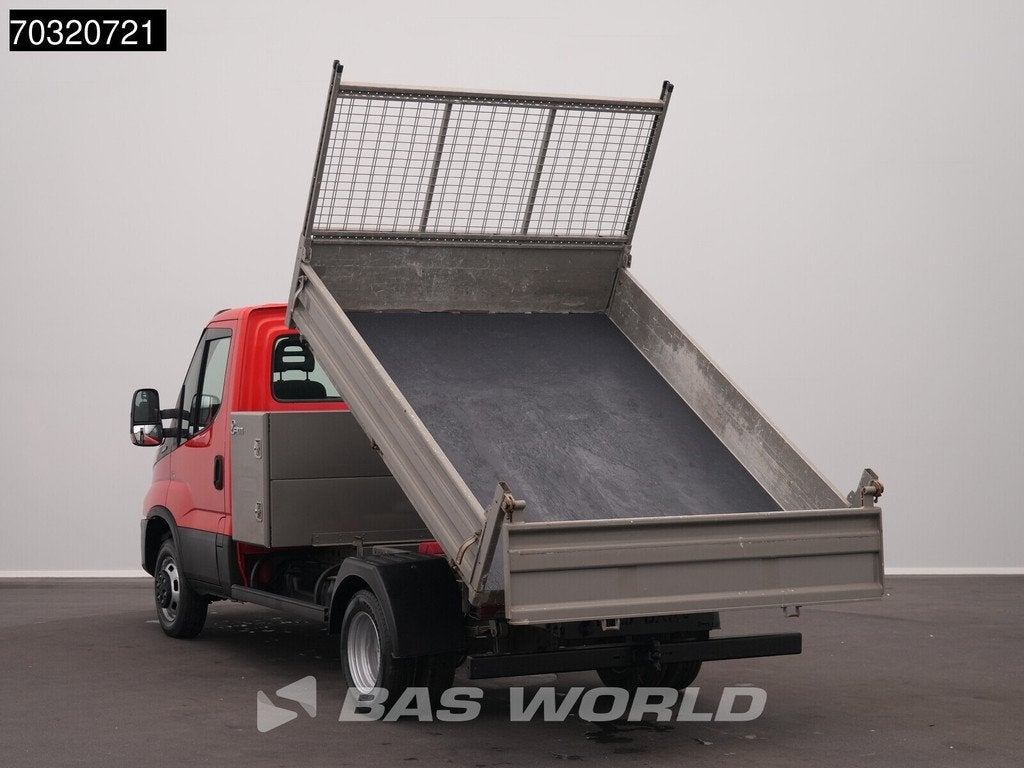 Iveco Daily 35C12 Kipper met Kist Dubbellucht 3,5t Trekhaak, Auto's, Stof, Euro 6, Iveco, 116 pk