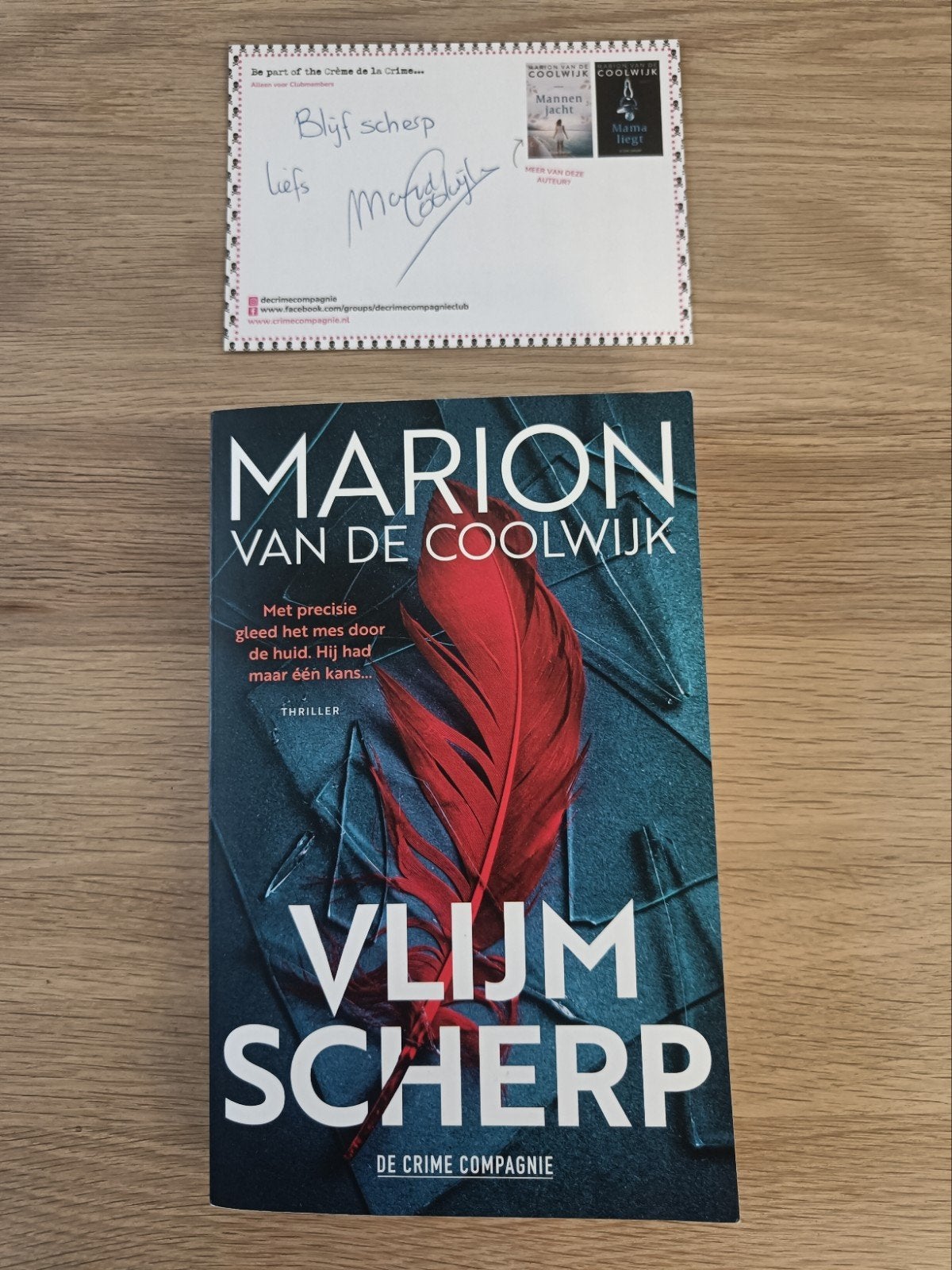 Vlijmscherp - Marion van de Coolwijk (gesigneerd), Ophalen of Verzenden, Zo goed als nieuw, Nederland, Marion van de Coolwijk